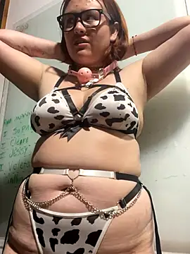 Snapshot of AliaMiller_ chatting on 10-26-25, 02:12 AliaMiller online show from 10-26-25, 02:12