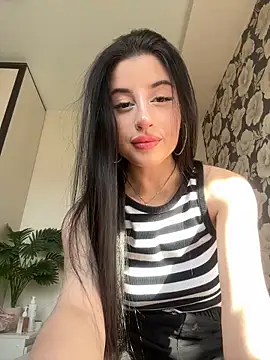 Snapshot of meowallen chatting on 10-01-25, 07:25 meowallen online show from 10-01-25, 07:25