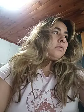 Snapshot of SUSY__06 chatting on 07-08-26, 05:06 SUSY 06 online show from 07-08-26, 05:06