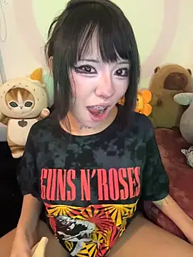 Snapshot of Kitty_yukimura chatting on 06-04-26, 02:17 Kitty yukimura online show from 06-04-26, 02:17