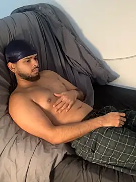 Snapshot of msoruchi chatting on 02-10-26, 11:14 msoruchi online show from 02-10-26, 11:14