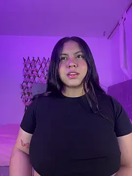 Snapshot of Dominic_Schmit01 chatting on 09-15-25, 04:34 Dominic Schmit01 online show from 09-15-25, 04:34