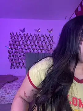 Snapshot of Dominic_Schmit01 chatting on 10-28-25, 11:29 Dominic Schmit01 online show from 10-28-25, 11:29