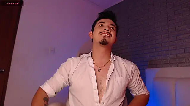 Snapshot of lex__miller chatting on 01-07-26, 01:52 lex miller online show from 01-07-26, 01:52