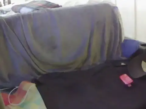 Snapshot of Luv2SuckBWC92 chatting on 09-08-25, 05:56 Luv2SuckBWC92 online show from 09-08-25, 05:56