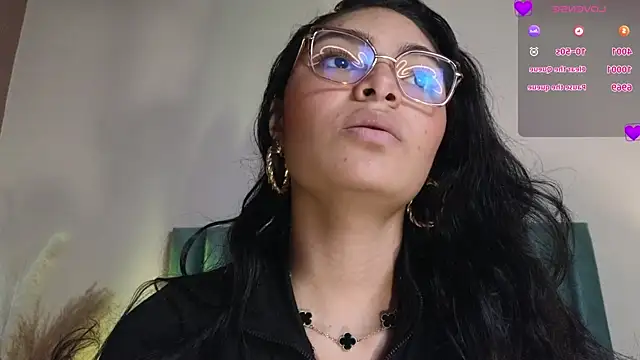 LunaAspen  online show from 04-13-26, 06:13