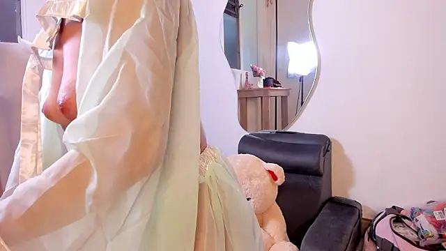 Snapshot of Amishell_ chatting on 02-04-26, 10:26 Amishell online show from 02-04-26, 10:26