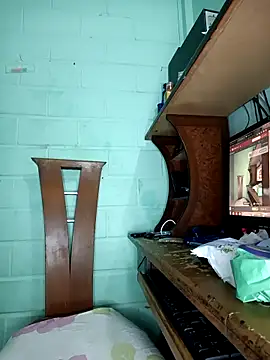 Bigtiti01 online show from 10-15-25, 07:25