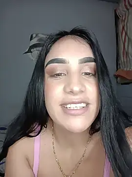 Snapshot of Bigtiti01 chatting on 07-19-26, 12:25 Bigtiti01 online show from 07-19-26, 12:25