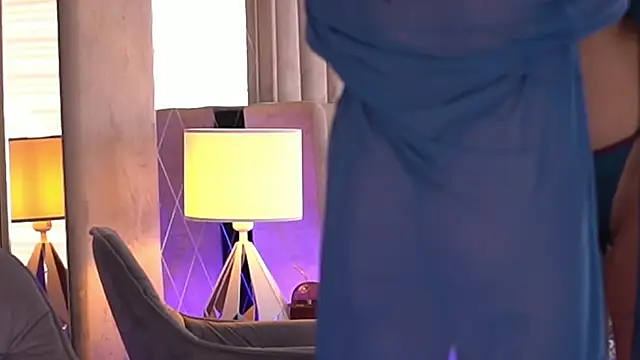 FrancescaDante online show from 10-01-25, 06:08