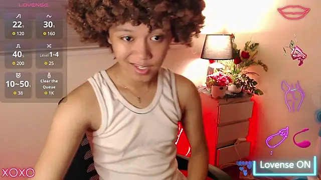 Snapshot of 9INCHESHARDCOCK chatting on 11-15-25, 07:32 9INCHESHARDCOCK online show from 11-15-25, 07:32