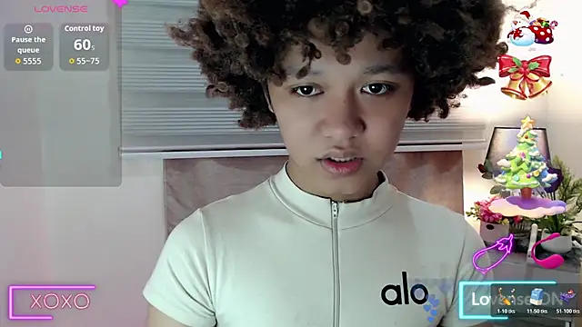 Snapshot of 9INCHESHARDCOCK chatting on 11-29-25, 08:56 9INCHESHARDCOCK online show from 11-29-25, 08:56