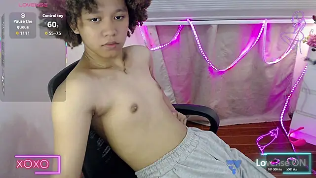 Snapshot of 9INCHESHARDCOCK chatting on 12-14-25, 05:24 9INCHESHARDCOCK online show from 12-14-25, 05:24