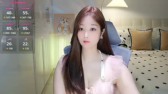 Xiaotantan-99 online show from 05-17-26, 07:32