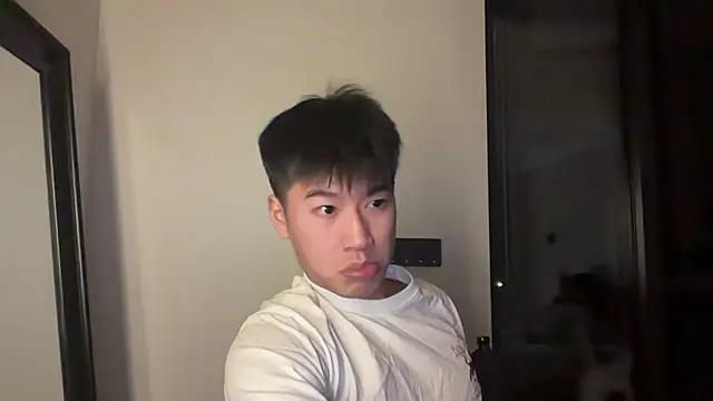 Snapshot of heywilliam chatting on 03-15-26, 03:40 heywilliam online show from 03-15-26, 03:40