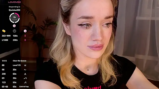 Snapshot of DiscoPotato chatting on 11-18-25, 02:54 DiscoPotato online show from 11-18-25, 02:54