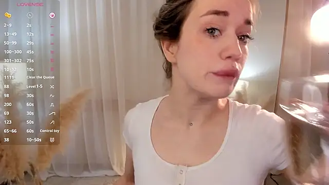 Snapshot of DiscoPotato chatting on 11-20-25, 09:53 DiscoPotato online show from 11-20-25, 09:53