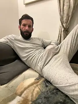 Michel huge online show from 10-29-25, 06:04