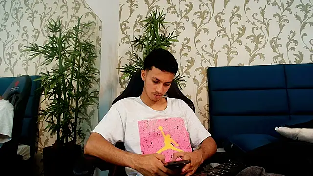 Marcus Jeron online show from 07-24-26, 06:06