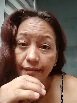Snapshot of marinita13 chatting on 10-10-25, 01:43 marinita13 online show from 10-10-25, 01:43