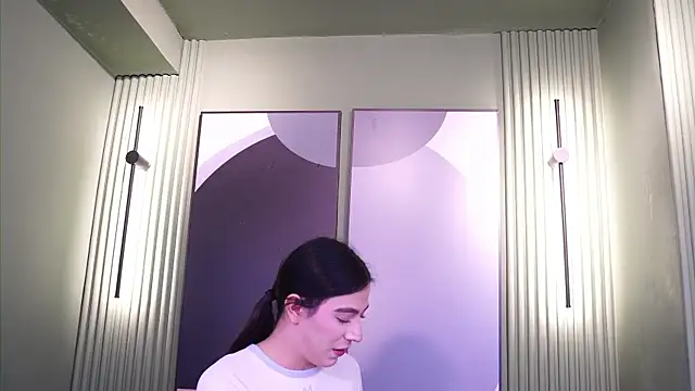 Ariaa Isabell online show from 07-11-26, 01:14