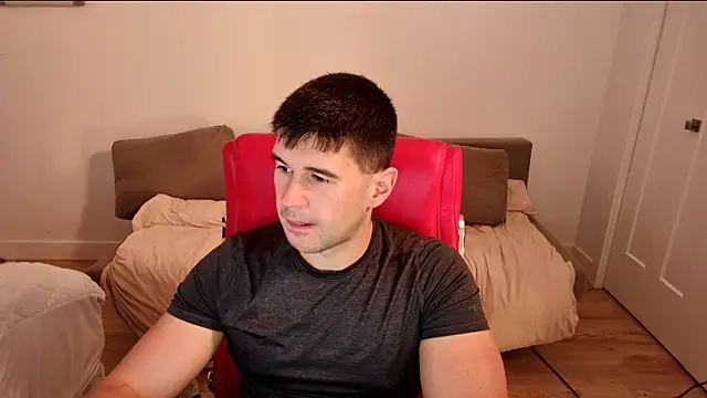 Snapshot of Sand0w chatting on 09-26-25, 09:52 Sand0w online show from 09-26-25, 09:52