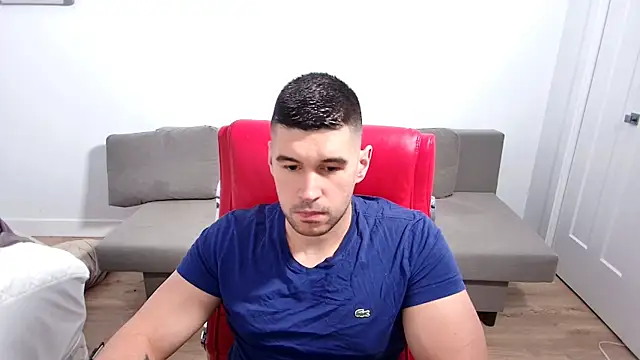 Snapshot of Sand0w chatting on 09-29-25, 06:13 Sand0w online show from 09-29-25, 06:13