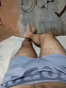 NAUFRAGO 17CM online show from 10-04-25, 10:52