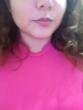 Snapshot of Theredcorazon chatting on 12-20-25, 01:45 Theredcorazon online show from 12-20-25, 01:45