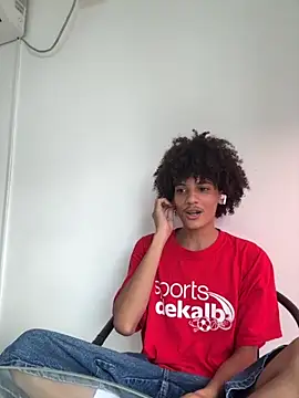 Max Rain online show from 09-19-25, 04:40