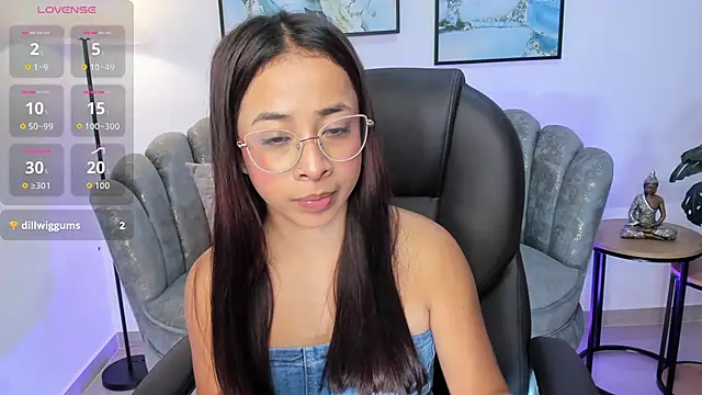 July Adams online show from 11-28-25, 08:28