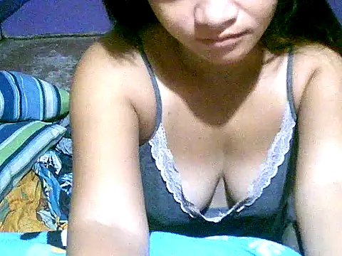 Snapshot of Asianpinaygirl696969 chatting on 12-01-25, 08:14 Asianpinaygirl696969 online show from 12-01-25, 08:14