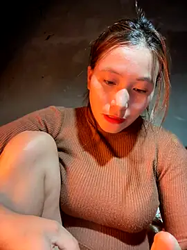 Snapshot of Sanmay55 chatting on 12-21-25, 01:18 Sanmay55 online show from 12-21-25, 01:18