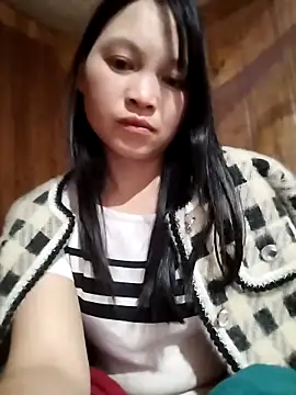 Tiyir597 online show from 12-17-25, 03:29