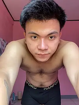Snapshot of JerichoGutierez chatting on 07-16-26, 04:18 JerichoGutierez online show from 07-16-26, 04:18