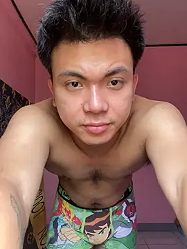 Snapshot of JerichoGutierez chatting on 07-17-26, 04:30 JerichoGutierez online show from 07-17-26, 04:30