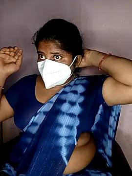 Snapshot of Jessi_25 chatting on 10-06-25, 09:18 Jessi 25 online show from 10-06-25, 09:18