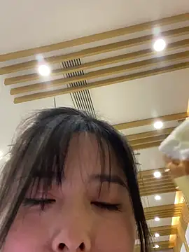 xiao-mo520 online show from 05-01-26, 11:37