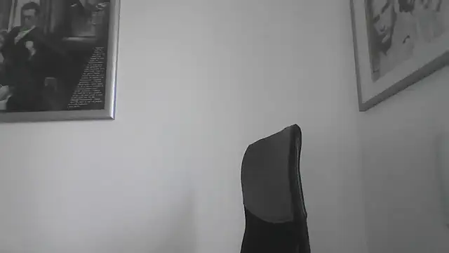 Snapshot of FROCETTO93 chatting on 10-01-25, 02:34 FROCETTO93 online show from 10-01-25, 02:34