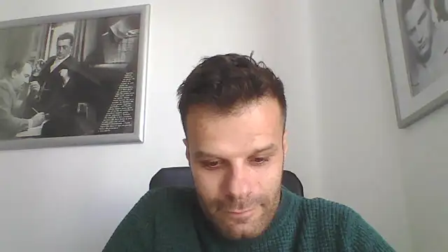 Snapshot of FROCETTO93 chatting on 10-14-25, 12:28 FROCETTO93 online show from 10-14-25, 12:28