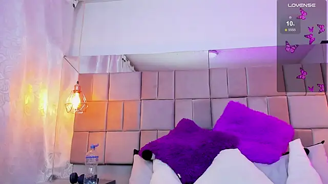 antoneella jones online show from 12-01-25, 07:41