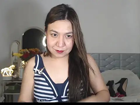 stellahugeX online show from 11-07-25, 04:12