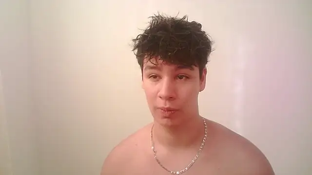 Snapshot of zeus_181 chatting on 07-01-26, 09:36 zeus 181 online show from 07-01-26, 09:36