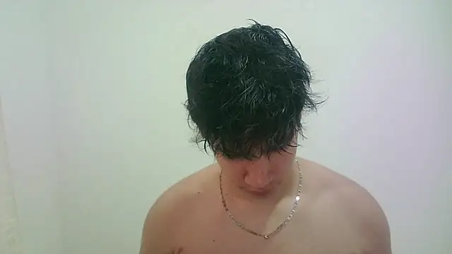 Snapshot of zeus_181 chatting on 07-05-26, 09:44 zeus 181 online show from 07-05-26, 09:44