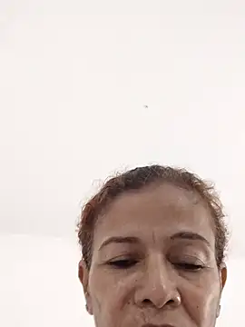 Snapshot of Merybeks chatting on 10-13-25, 10:48 Merybeks online show from 10-13-25, 10:48