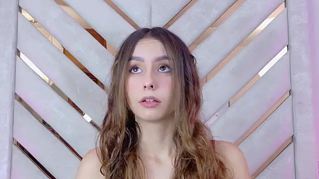 Sarah-Grace online show from 04-09-26, 12:43