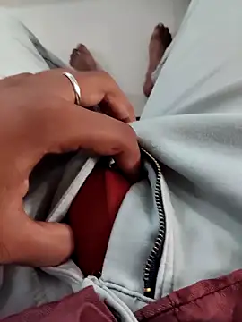 ddllrr224 online show from 11-28-25, 10:51