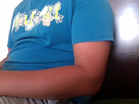 Snapshot of zeusmasterhorny chatting on 09-10-25, 02:28 zeusmasterhorny online show from 09-10-25, 02:28
