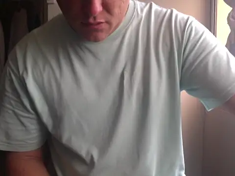 Snapshot of zeusmasterhorny chatting on 09-18-25, 01:57 zeusmasterhorny online show from 09-18-25, 01:57