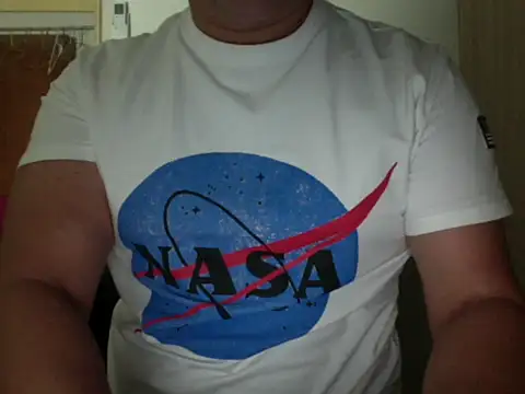 Snapshot of zeusmasterhorny chatting on 10-07-25, 02:53 zeusmasterhorny online show from 10-07-25, 02:53